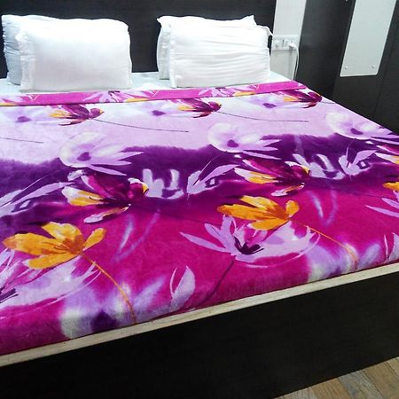 Asian Suites Tulsi Aura Navi Mumbai Exteriör bild