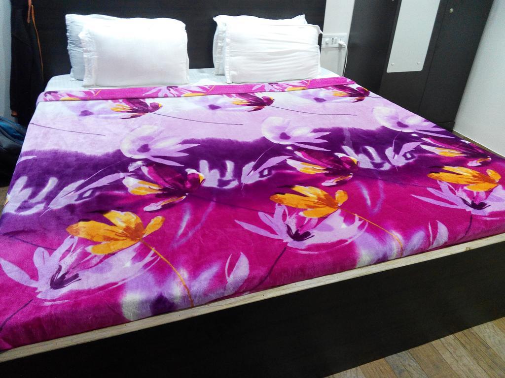 Asian Suites Tulsi Aura Navi Mumbai Exteriör bild